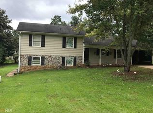 440 Huntington Dr, Alpharetta, GA 30004