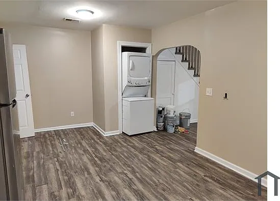 53 Vannatta St — Photo 9