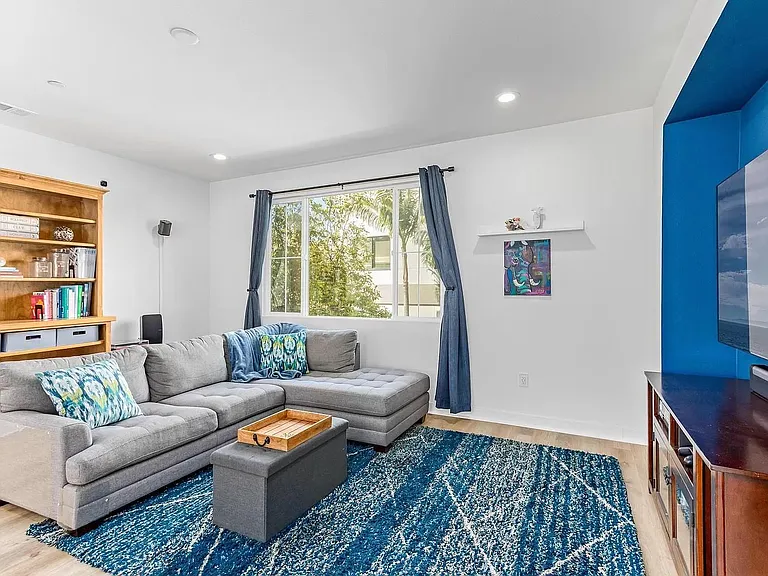 570 Bolinas Way #103 — Photo 3
