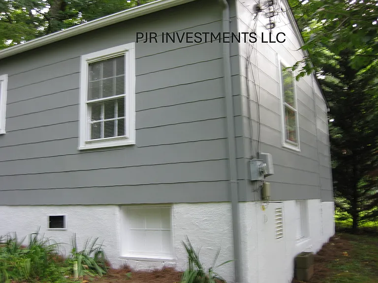124 Hardy St — Photo 21