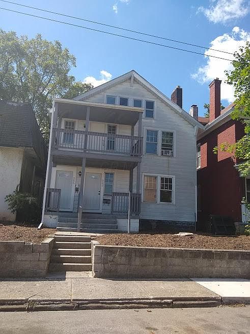 1st image of 265 N 22nd St