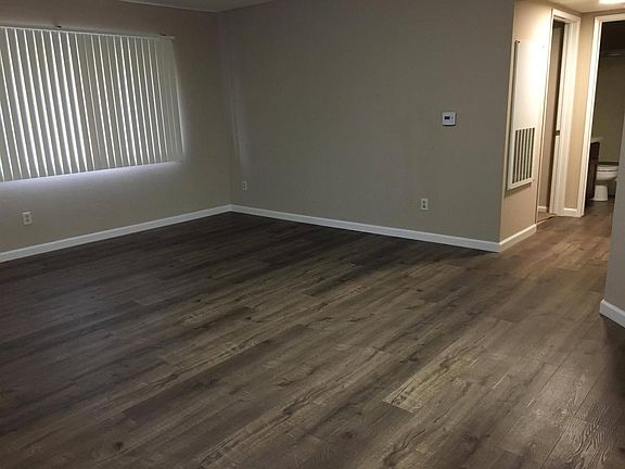 2nd image of 1915 Vassar St APT 211