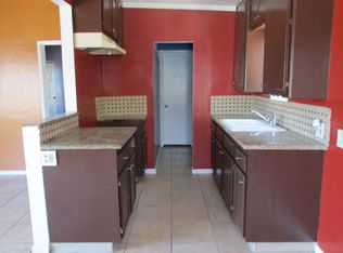 8813 Flower St, Bellflower, CA 90706