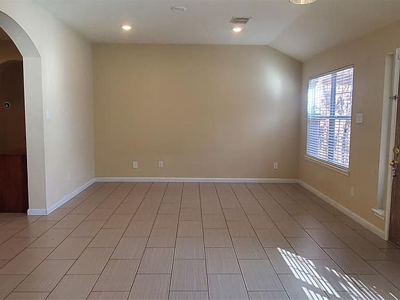 3rd image of 21506 Elm Hurst Ln