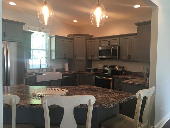 5th image of 2672 Stonegate Dr