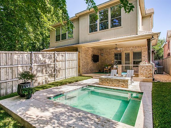 Heated Cocktail pool and outdoor kitchen for entertaining