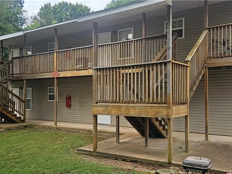 1983 S Razorback Rd — Photo 11
