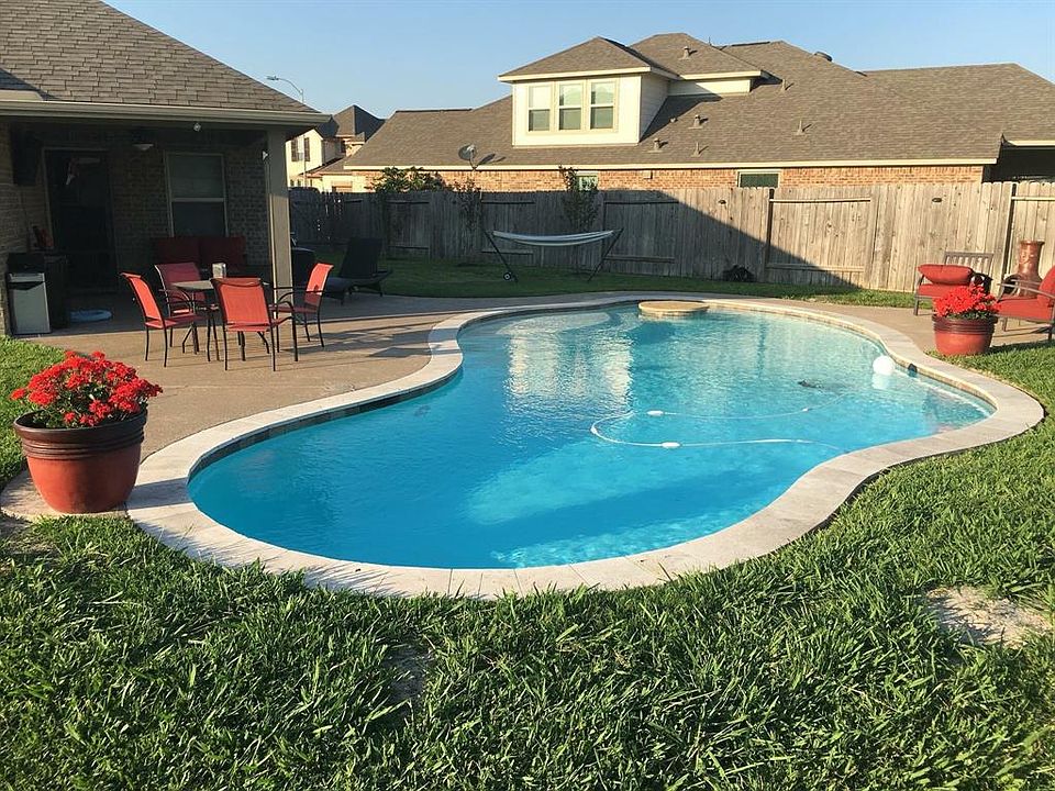 1st image of 2703 Kenton Hills Ct