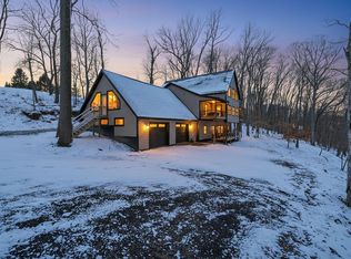 670 Natchez Ln, Sugar Grove, OH 43155