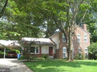 10 Winding Waye Ct, Silver Spring, MD 20902