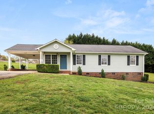 3209 Long Shoals Rd, Lincolnton, NC 28092