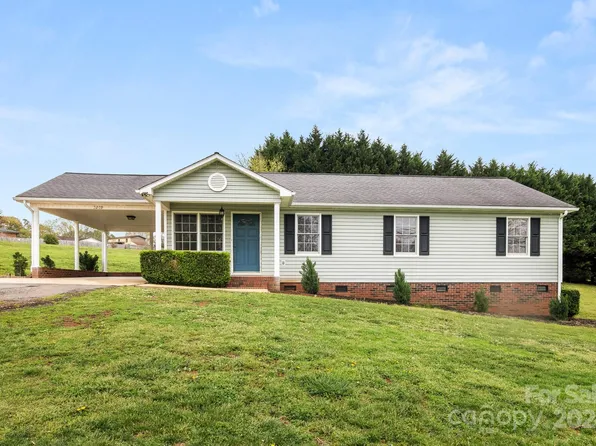 3209 Long Shoals Rd, Lincolnton, NC 28092