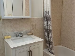 48 E 19th St #1F, Bayonne, NJ 07002
