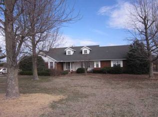 2903 S 40th St, Springdale, AR 72762