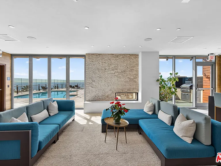 1755 Ocean Ave #702 — Photo 42