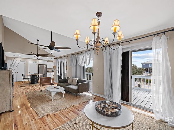 3rd image of 8877 Dolphin Ln