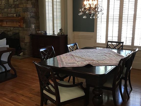 3rd image of 213 Kilgore Farms Cir