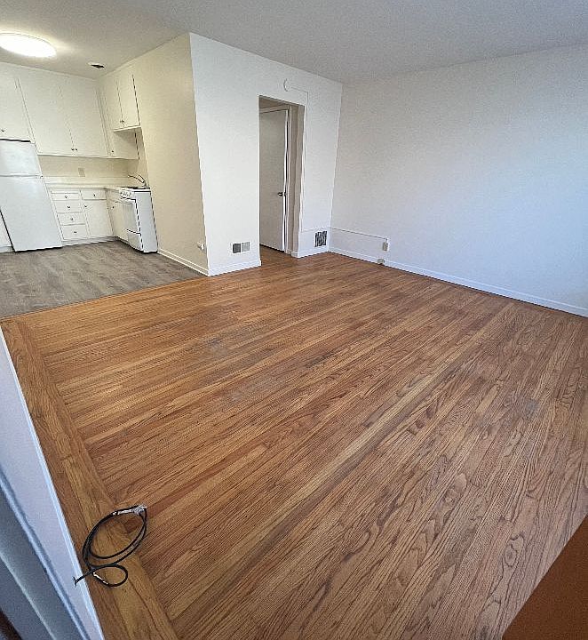 1st image of 411 Randolph St #411