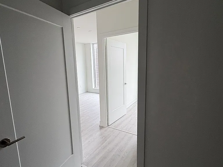 25 Cordova Ave #Penthouse 07 — Photo 9