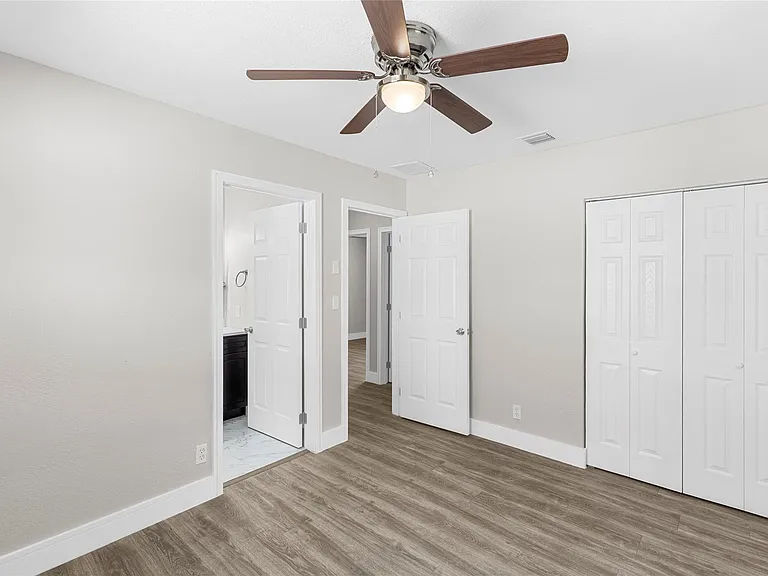 2171 NW 29th Ave — Photo 18