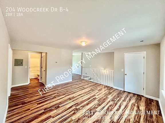 5th image of 204 Woodcreek Dr #B-4