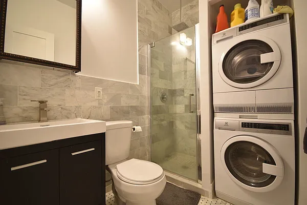 Rented by Compass | media 14