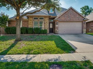 1101 Hidden Lake Dr, Burleson, TX 76028