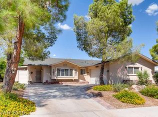 7112 Stormson Dr, Las Vegas, NV 89145