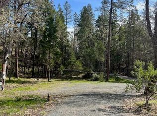 255 Pine Tree Dr, Williams, OR 97544