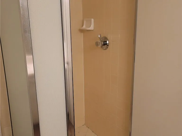 715 Avenida Majorca #O — Photo 16
