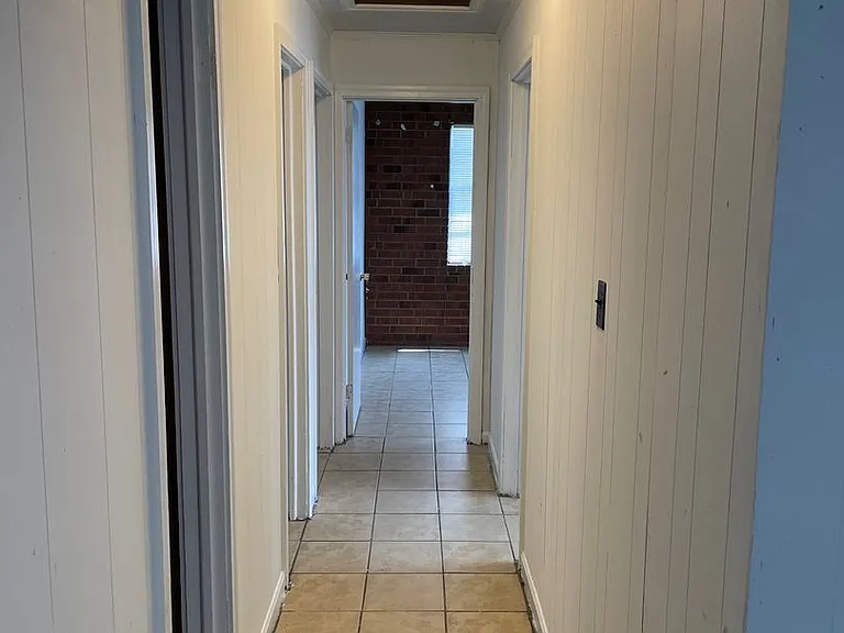 1009 Cassell St — Photo 7