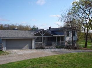 2911 Hummer Lake Rd, Ortonville, MI 48462
