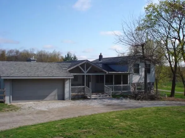 2911 Hummer Lake Rd, Ortonville, MI 48462
