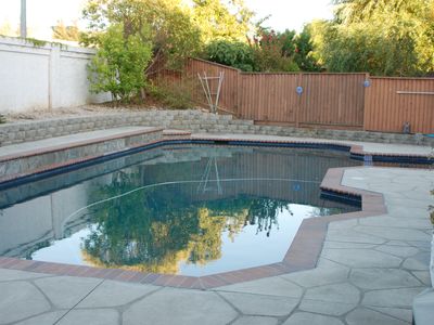1921 Carousel Dr, Hollister, CA, 95023