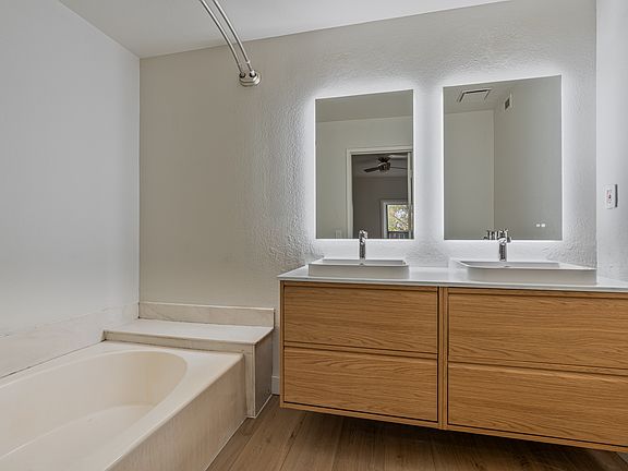 4th image of 6947 Camino Pacheco