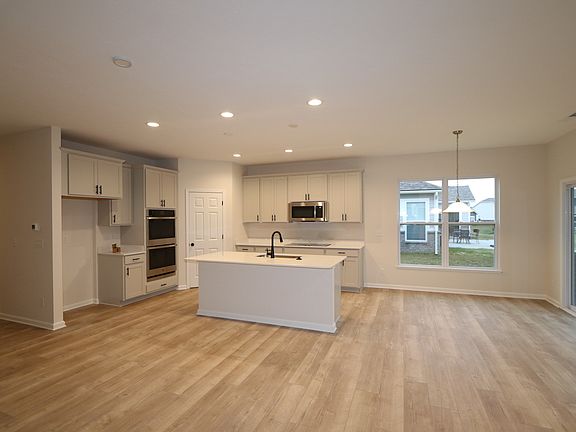 4th image of 11457 Flynn Pl