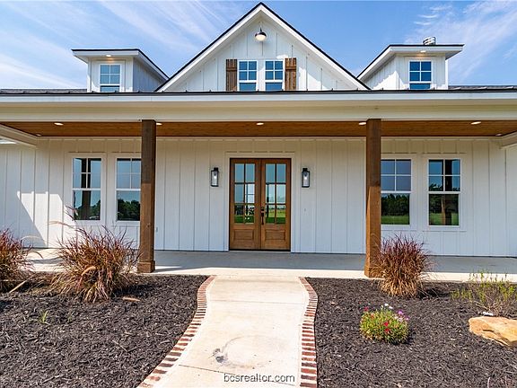 5th image of 1010 County Road 307