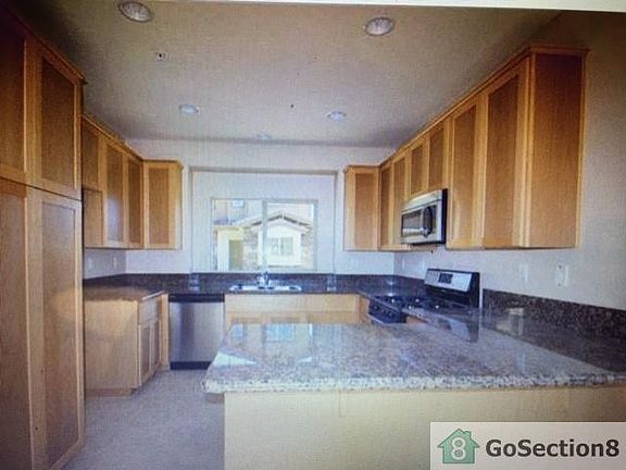 4th image of 608 Mahalo Ct