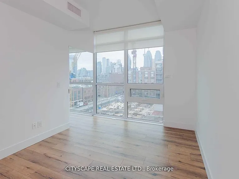39 Sherbourne St #703 — Photo 9