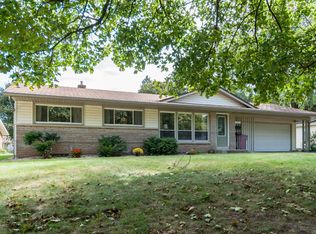 1103 Eldridge Dr, Kalamazoo, MI