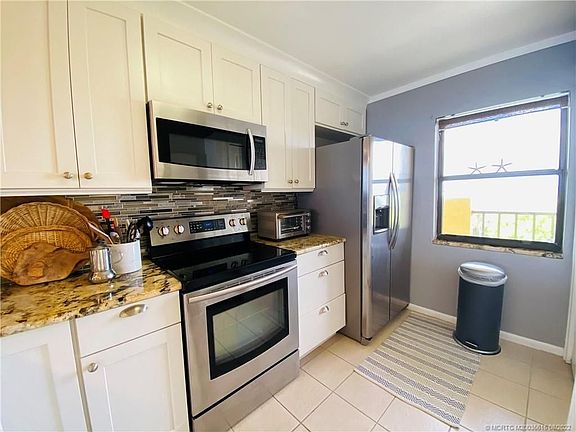5th image of 7380 S Ocean Dr #718A