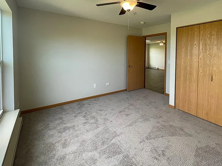 ST JAMES SENIOR APARTMENTS — Photo 13