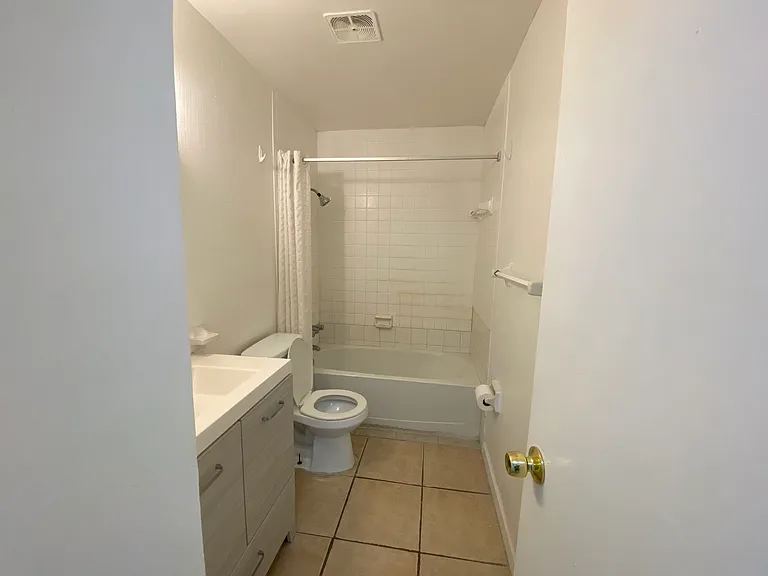411 N Halifax Ave #200 — Photo 19