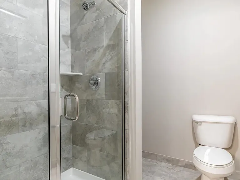 14304 Wexford Dr — Photo 17