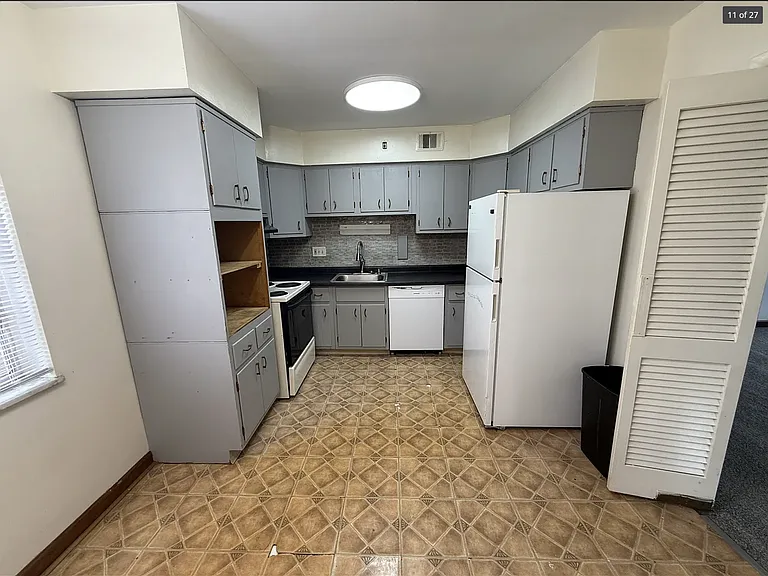 1111 Elm Park Dr — Photo 5