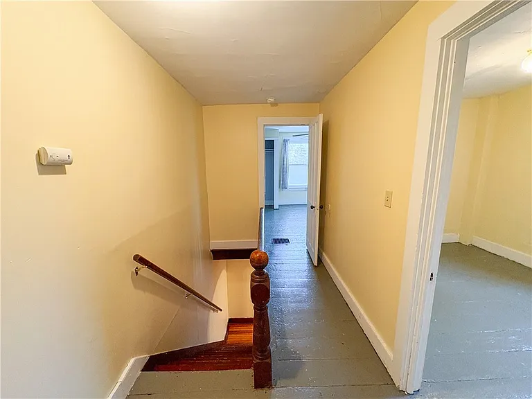 136 Main St — Photo 13