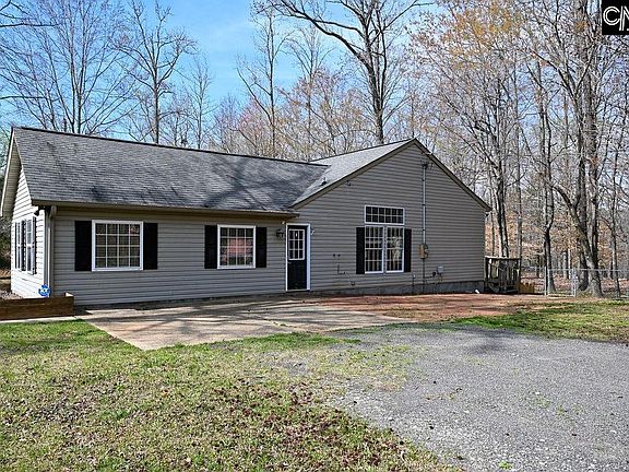 3rd image of 88 Running Deer Rd