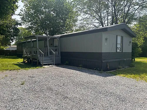 261 Scott Ln #114 Photo 1
