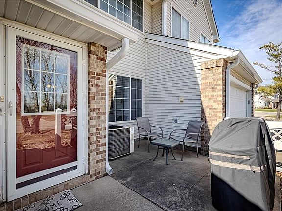 4th image of 150 S Prairie View Dr Unit 311
