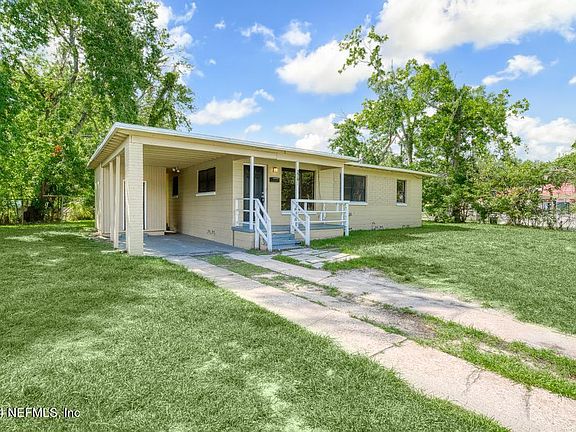 2nd image of 2760 W 45TH Street